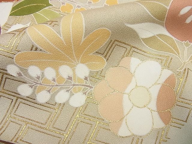 平和屋本店○極上 創業460年・千總 訪問着 駒刺繍 霞草花文 金彩
