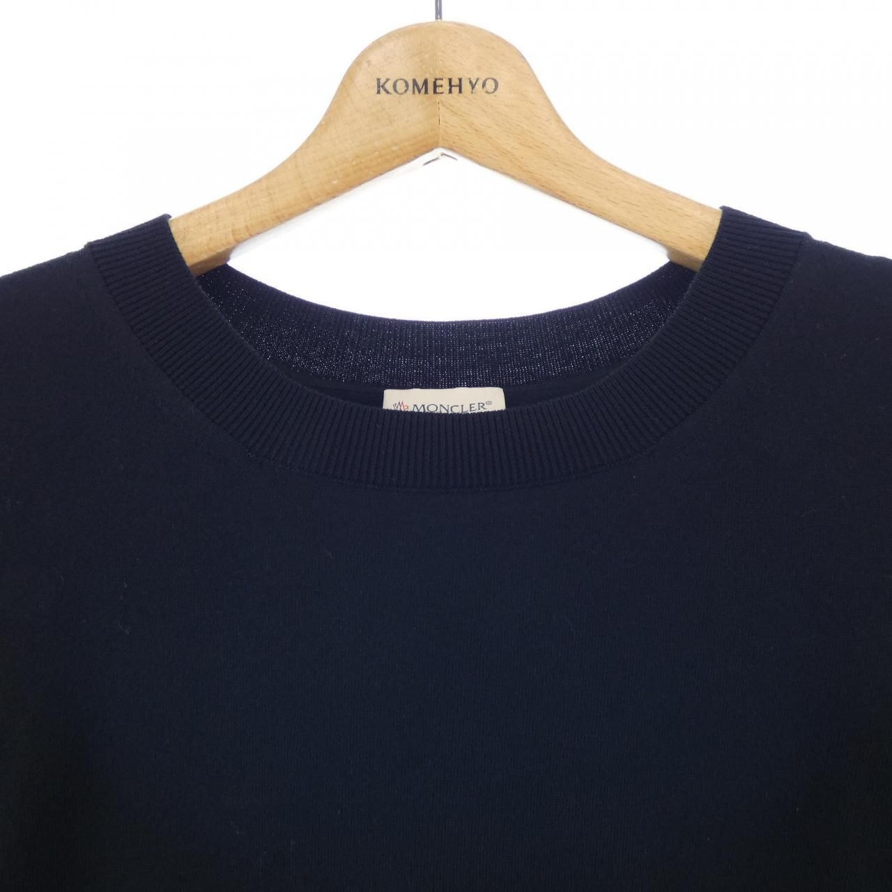 モンクレール MONCLER