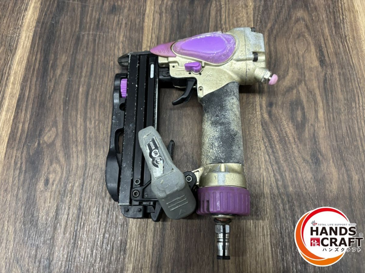 ○HITACHI 日立工機 N2504HM 高圧タッカ 25mm エアダスタ付き エアー工具