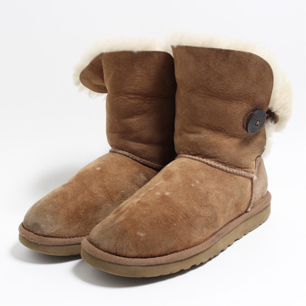 UGG ✿ BAILEY BUTTON ・ US 8 ✿ ムートンブーツ - ブーツ