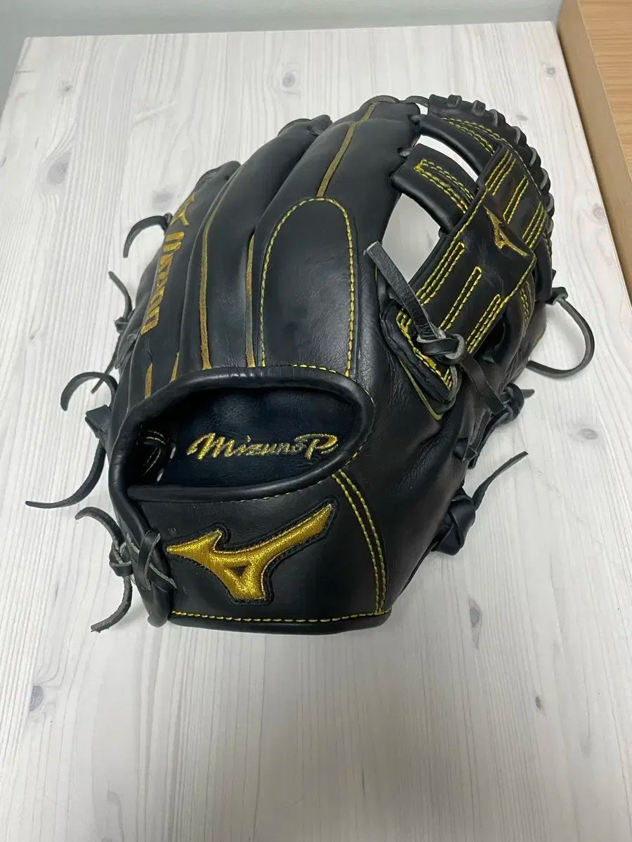 ミズノ プロ タティス ジュニア 11.75インチ 内野 グローブ