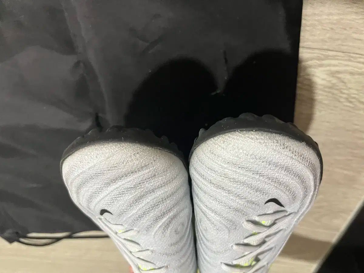 NIKE ナイキ ファントム GX2 プロ TF 250 フットサルシューズ MEBLE-SODAR_PL