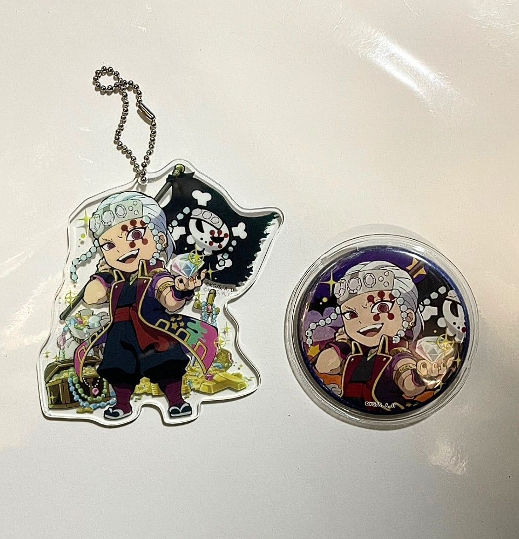 中古アニメグッズ】 鬼滅の刃×ufotable cafe DINING ハッピー