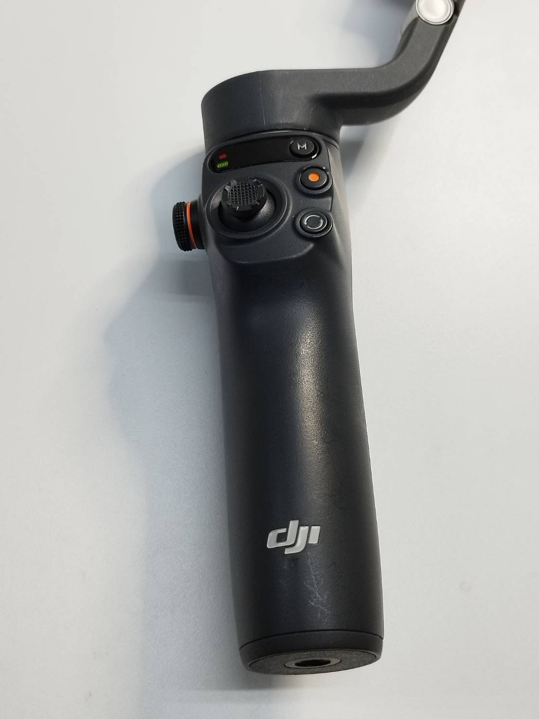 DJI OSMO MOBILE 6 スマートフォンスタビライザー M06001