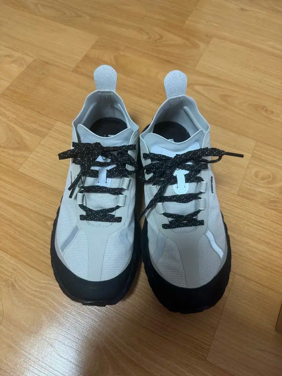 野田 シンダー 001 トレイル ランニングシューズ 265