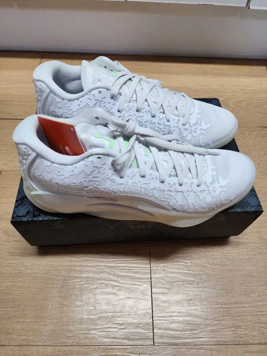 285 ジョーダン ザイオン 3 PF 白 オフ DR0676 ー 103