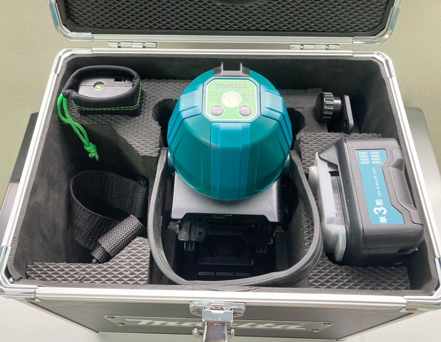 マキタ 充電式屋内･屋外兼用墨出し器