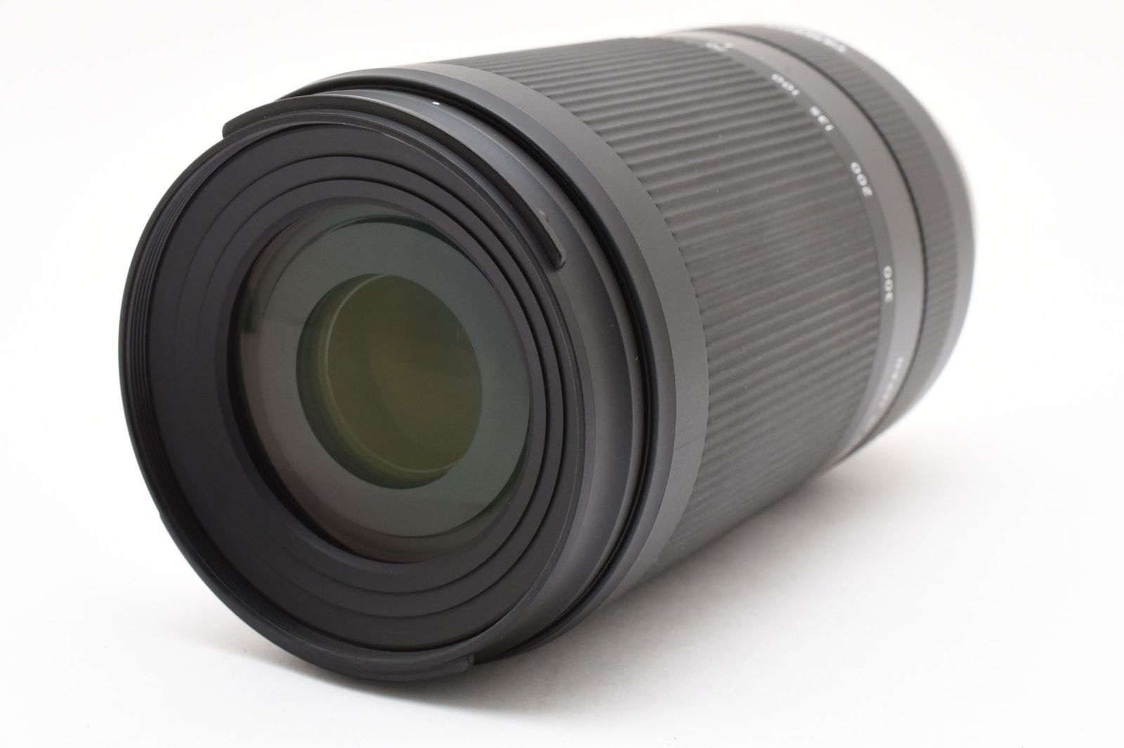 TAMRON タムロン 70 300 F 4 5 6 3 Di III RXD A 047 S α Eマウント