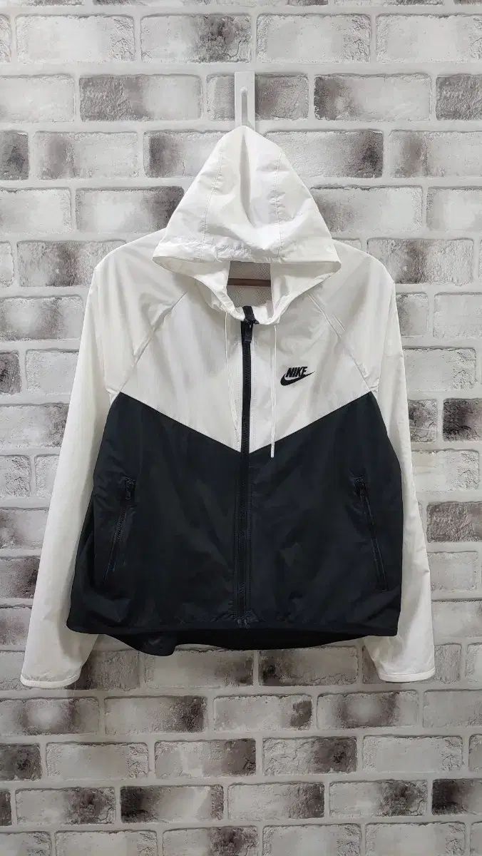55 NIKE ナイキ ブルゾン a361