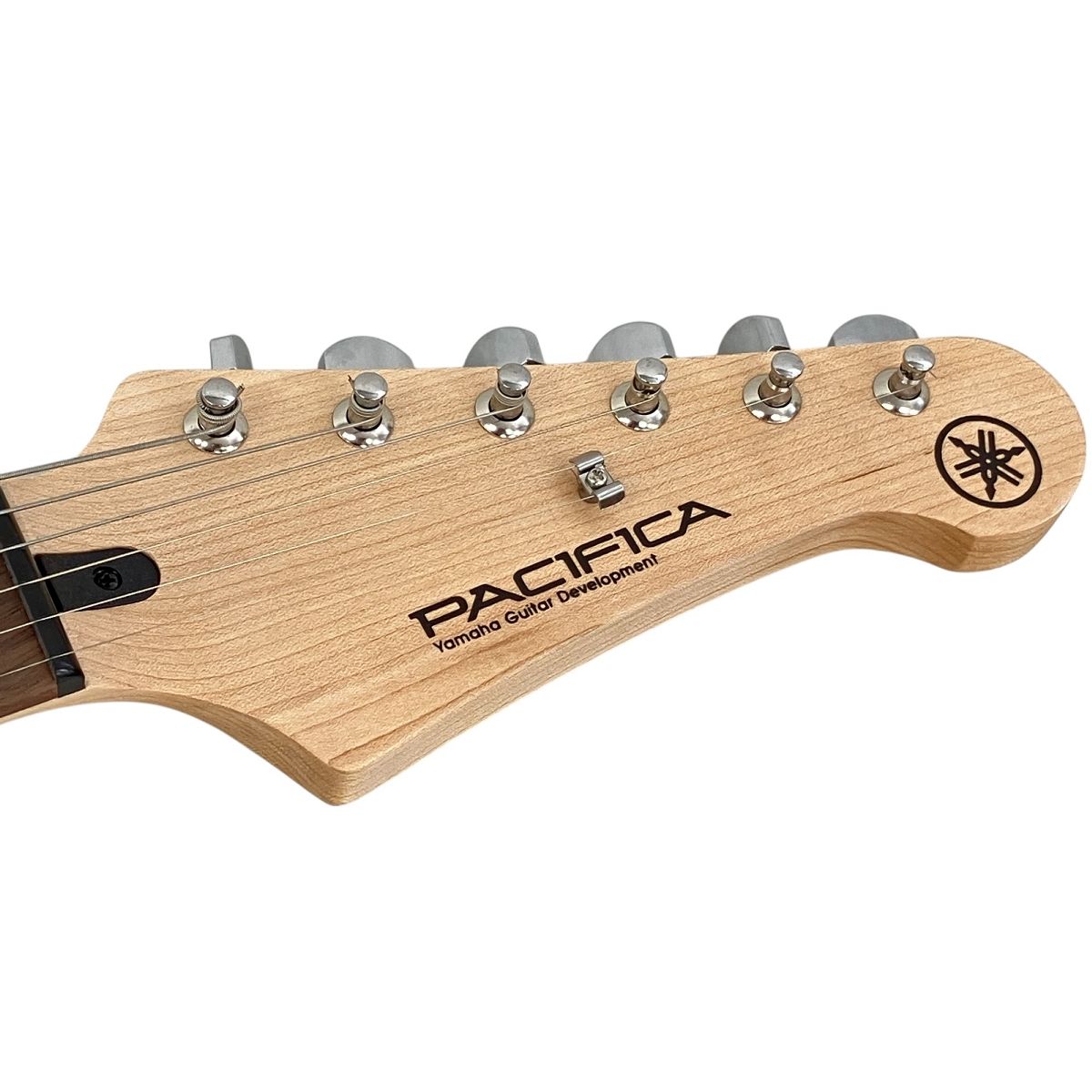 YAMAHA ヤマハ PACIFICA012 エレキギター 入門モデル 楽器 中古 YAMAHA ヤマハ PACIFICA012 エレキギター 入門モデル 楽器 中古
