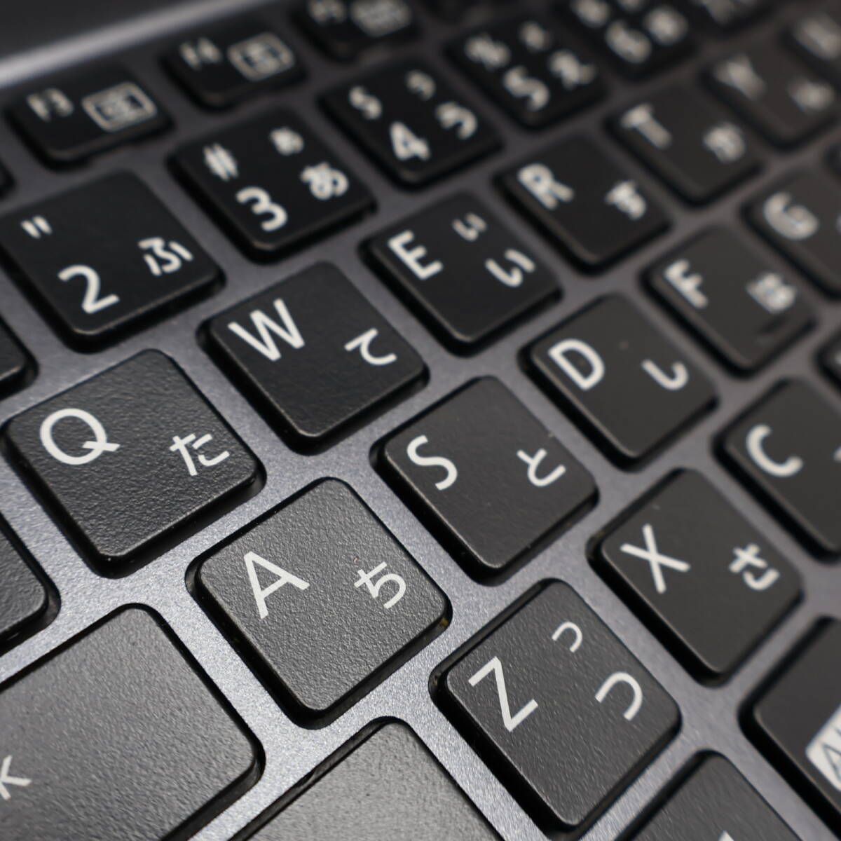 ☆完動品 SSD128GB☆FMV LIFEBOOK C0700B Webカメラ Bluetooth 高