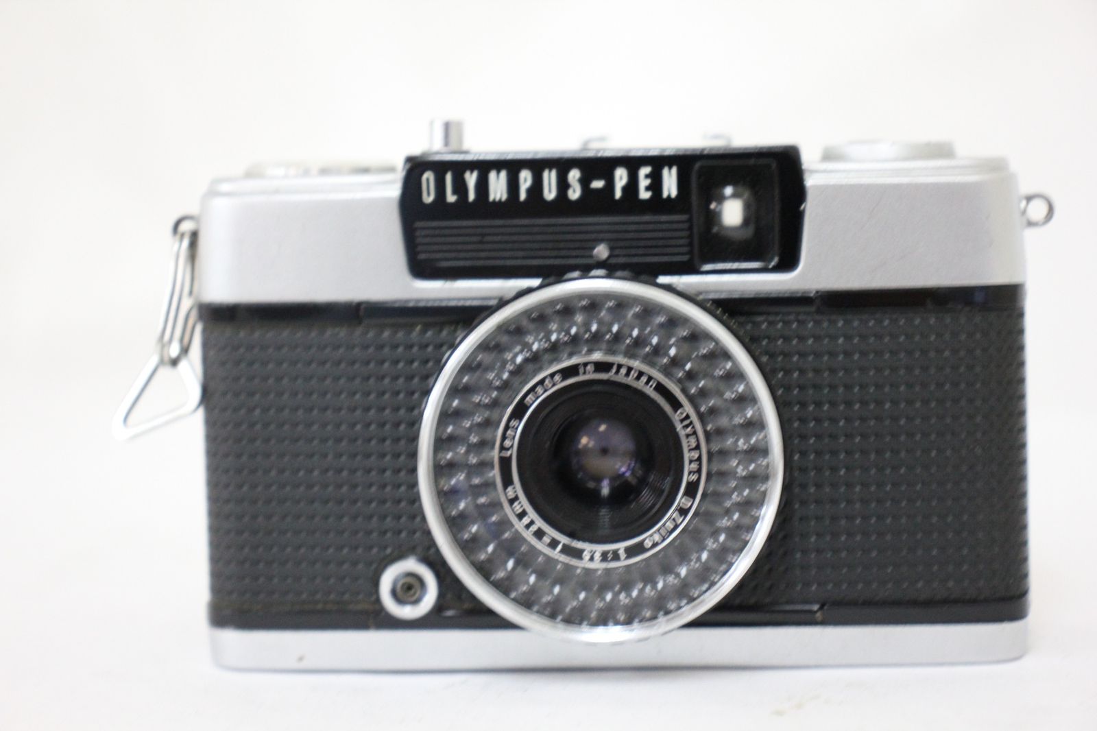 オリンパス Olympus PEN EE 3 D Zuiko 28 mm F 5 カメラ e 2846