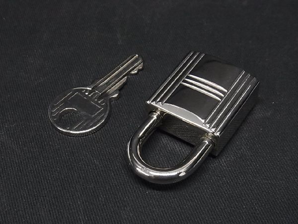 エルメス　カデナキー付き □美品□ HERMES エルメス カデナ 南京錠 パドロック 117 鍵