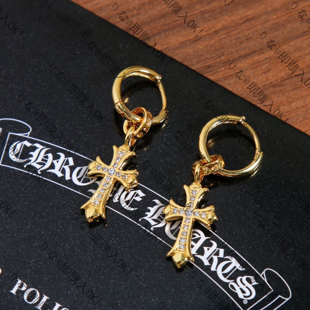 男女兼用新品クロムハーツ Chrome Hearts ピアス  耳くぎ イエローゴールド ダイヤモンド 十字