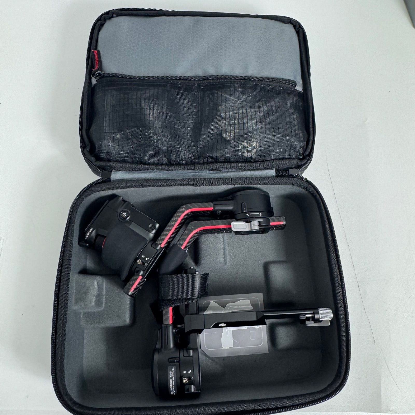 DJI