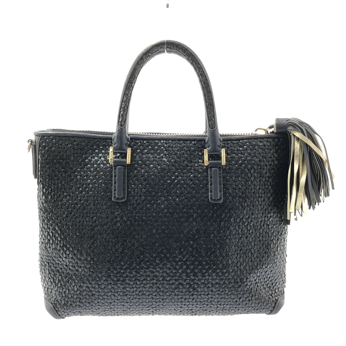 レザー 編み込み