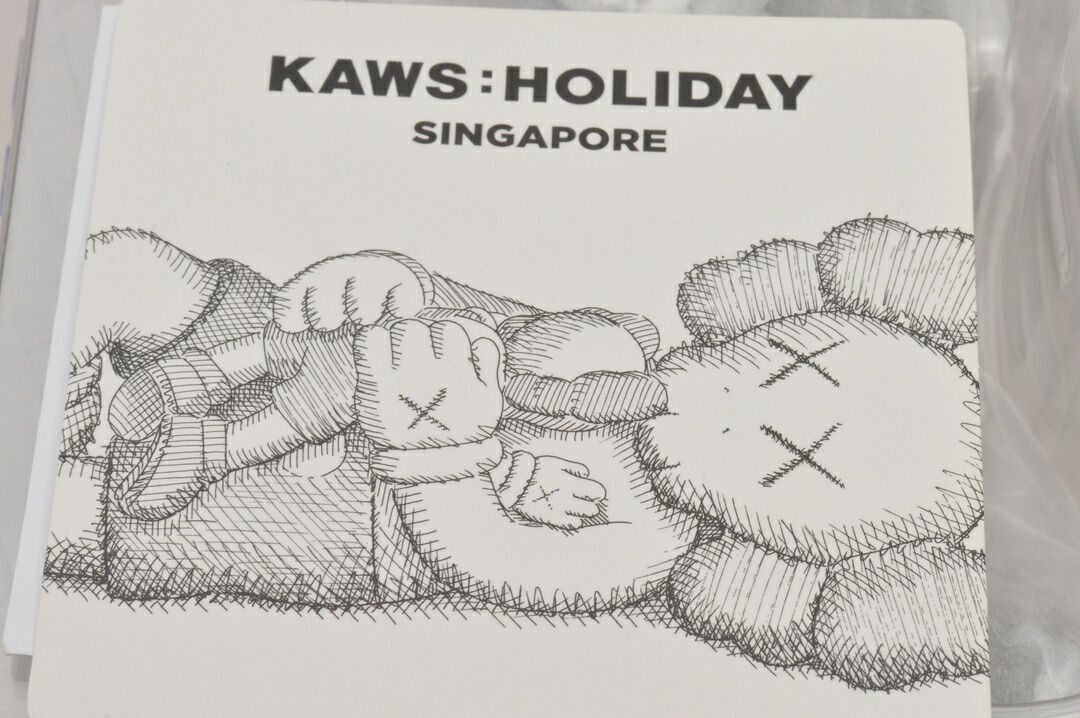 フィギュアドール グレー