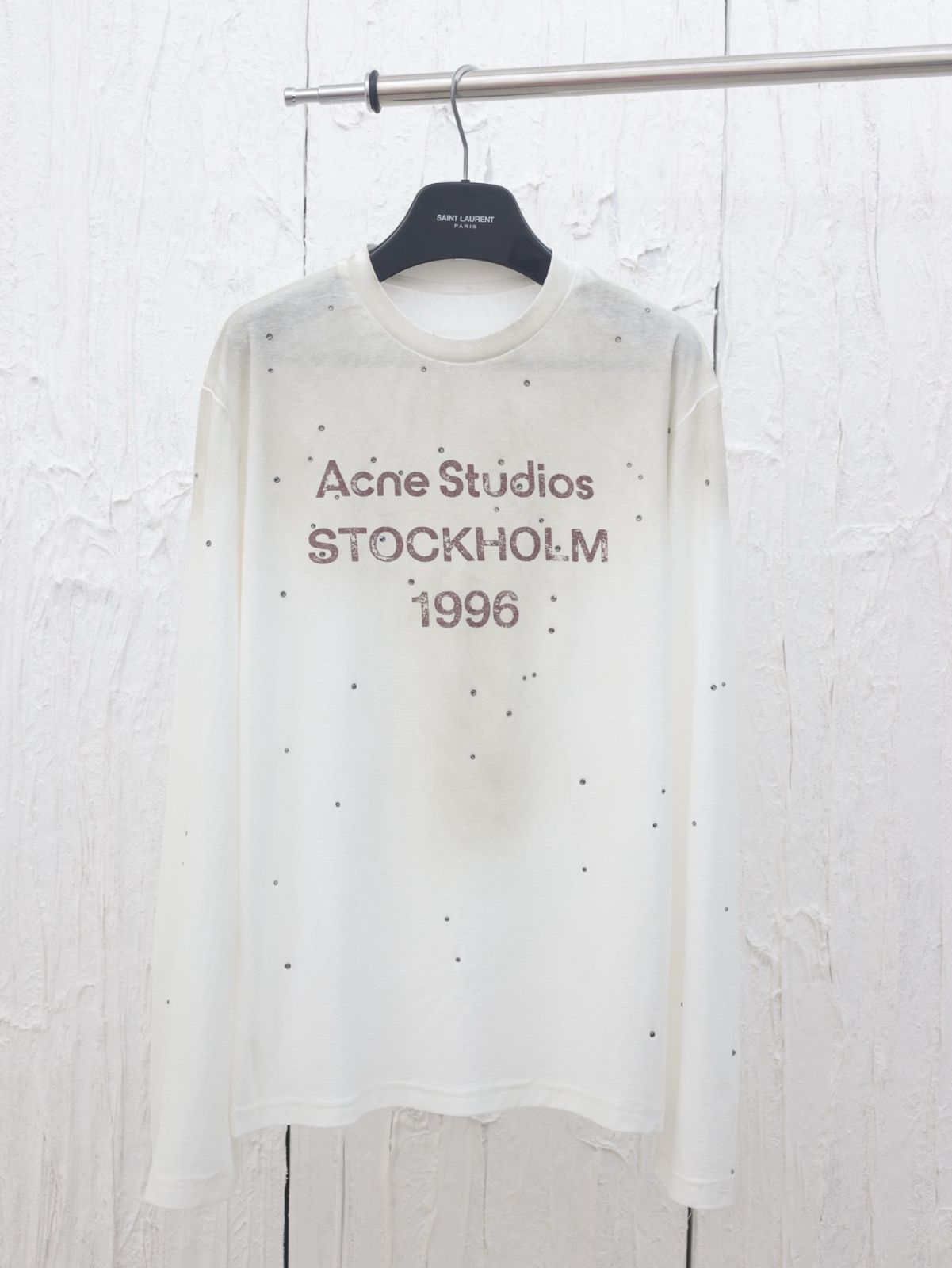 アクネ スタジオ Acne Studios ニューアイテム 1996 プリント ストーンワーク ロングスリーブ 翻译说明