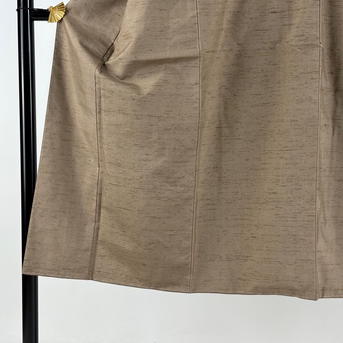 男着物 身丈134.5cm 裄丈65.5cm S 袷 牛首紬 証紙 灰茶 正絹 美品 逸品  