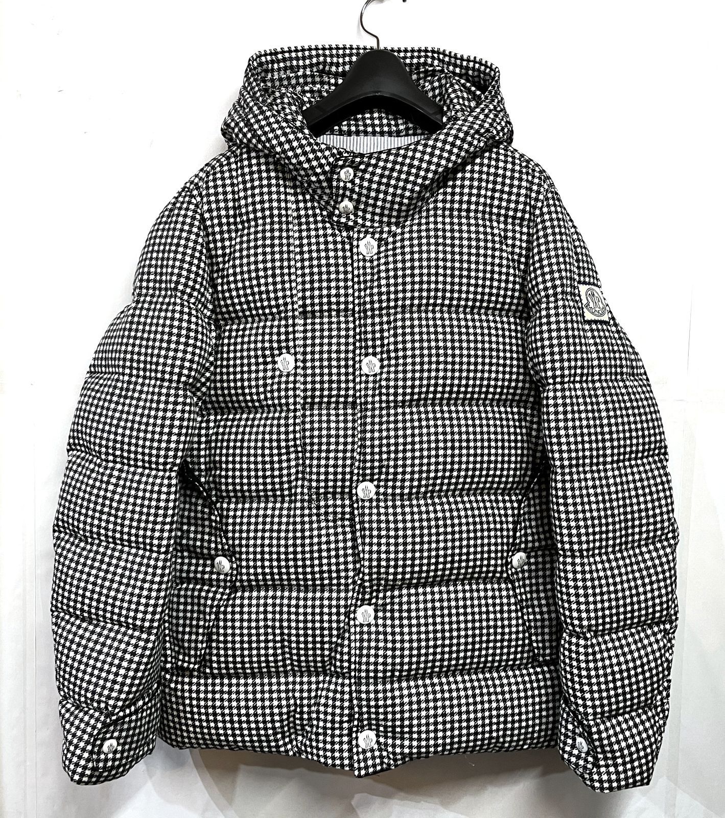 MONCLER モンクレール GAMME BLUE トムブラウン 半袖シャツ L MONCLER モンクレール GAMME BLUE トムブラウン 半袖シャツ L