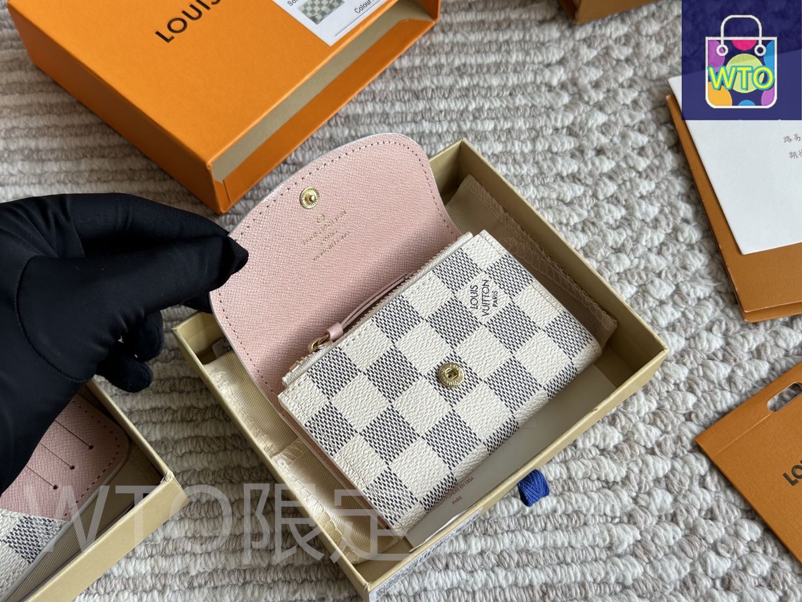 今日特価】LV ルイ・ヴィトン コインケース 白いチェック柄