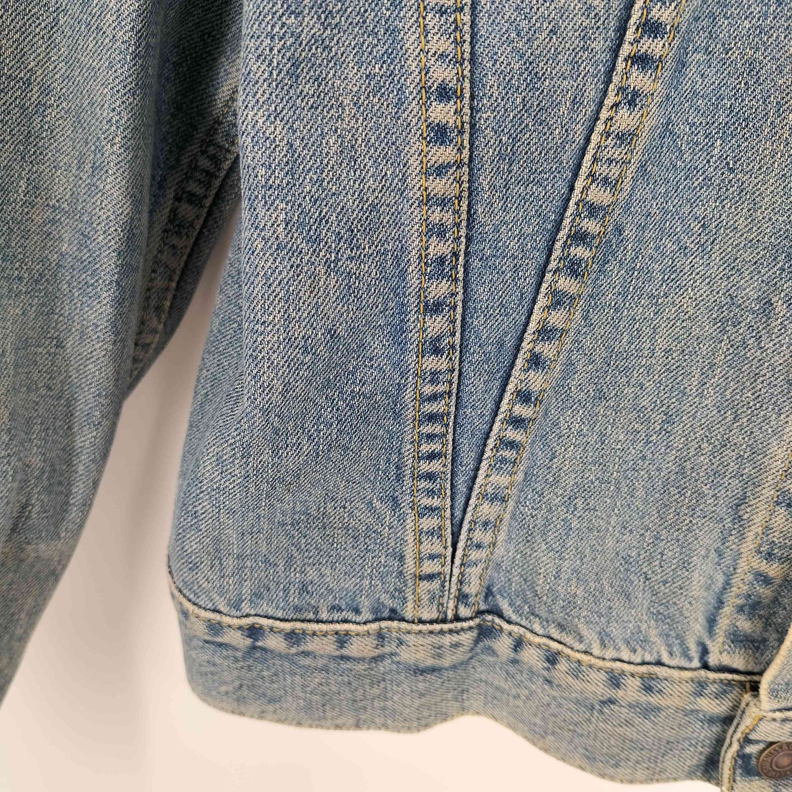 Levi's 90s 557 Type 3rd デニムトラッカージャケット Levi's 90s 557 Type 3rd デニムトラッカージャケット - メルカリ