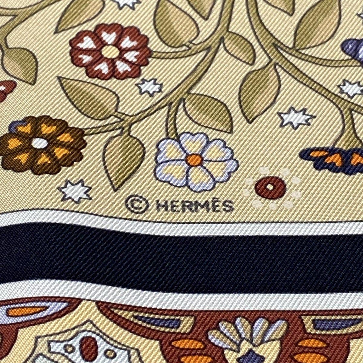 美品 HERMES エルメス カレ90 王宮の扉 シルク スカーフ 大判 エルメス