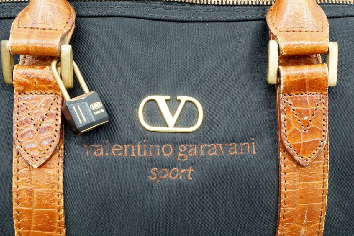 ヴァレンティノ ガラヴァーニ スポーツ 2way ショルダー バッグ