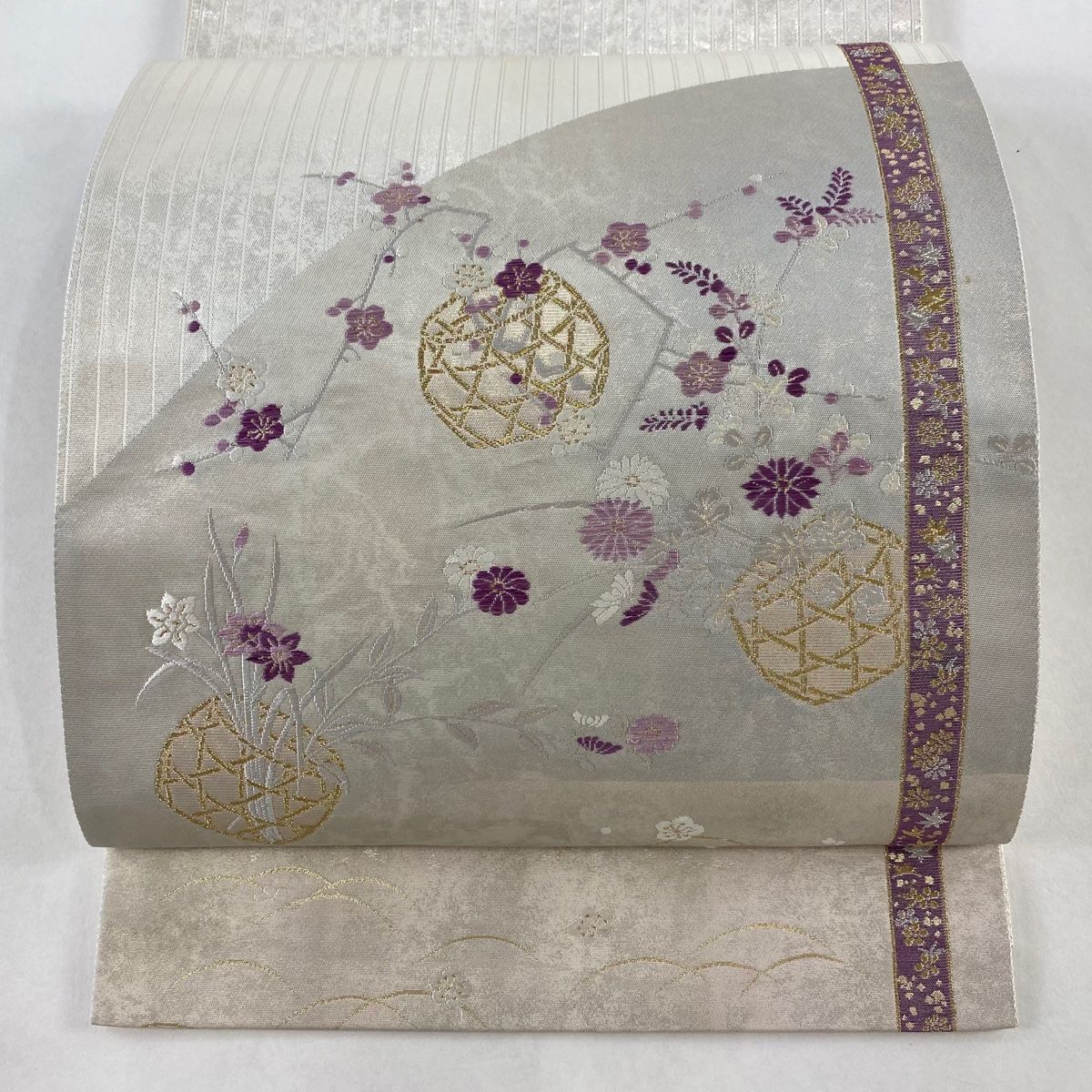 袋帯 美品 逸品 じゅらく 落款あり じゅらく帝王紫 良い 枝桜