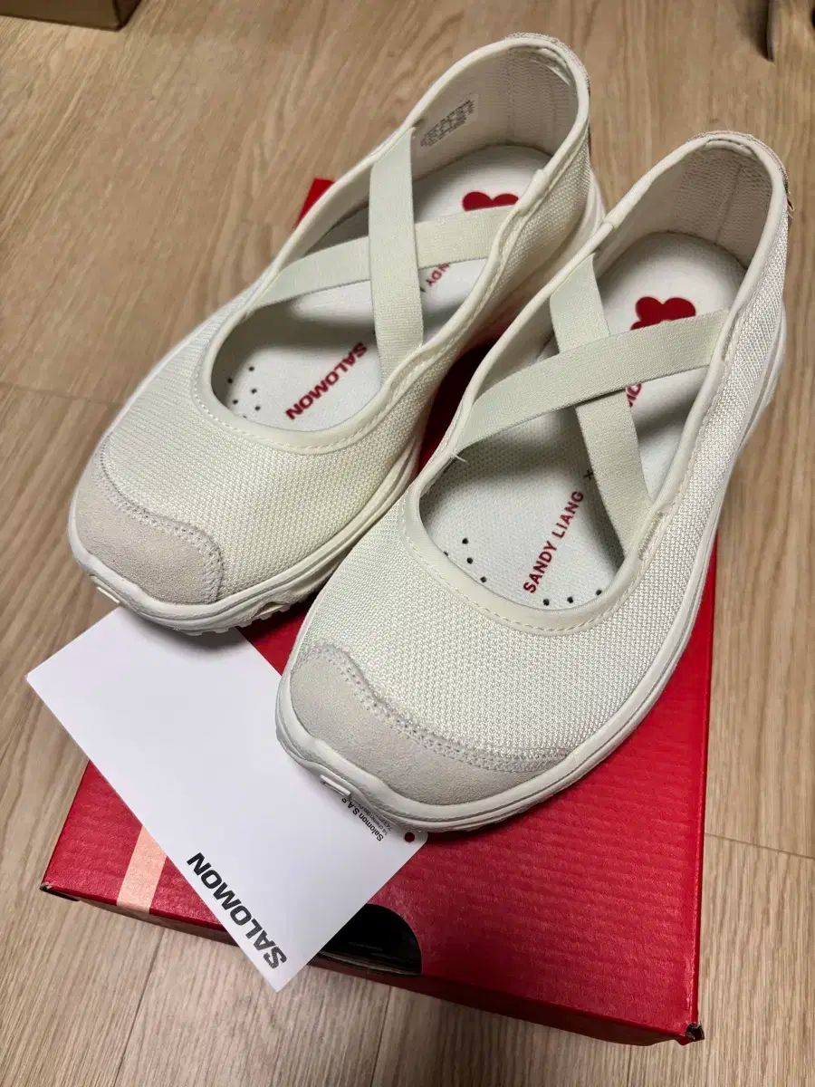 ✿サロモン✖サンディーリアン✿メリジェーンシューズ　オフホワイト23cm新品 SALOMON(サロモン) MARY JANE(メリージェーン) スニーカー Sandy
