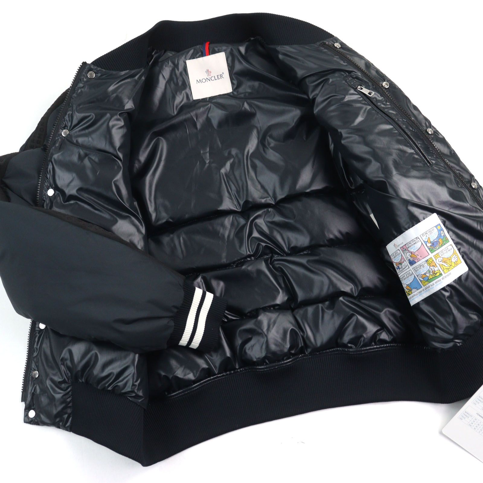 未使用品○MONCLER モンクレール 22-23AW H20911A00106 595ZJ