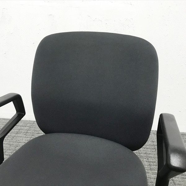 ウチダ ブラック