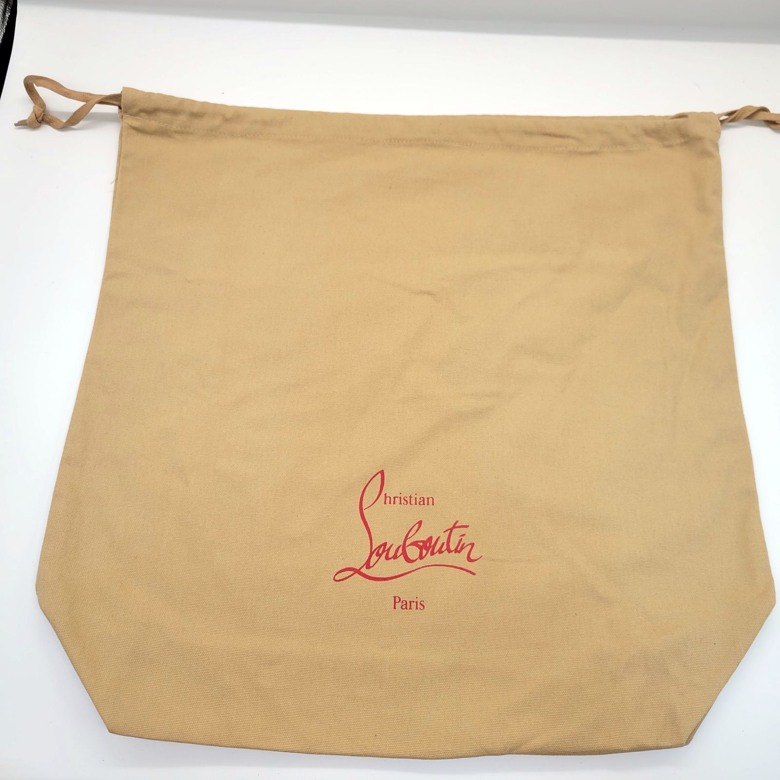 クリスチャンルブタン