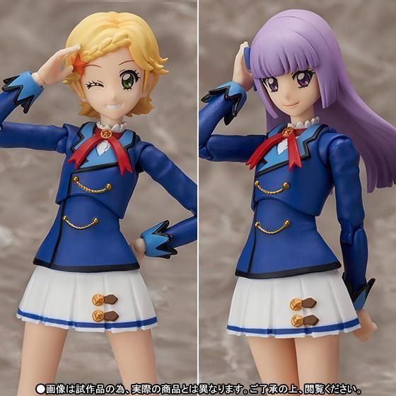 S.H.Figuarts 氷上スミレ、新条ひなき（冬制服ver.）セット『アイカツ