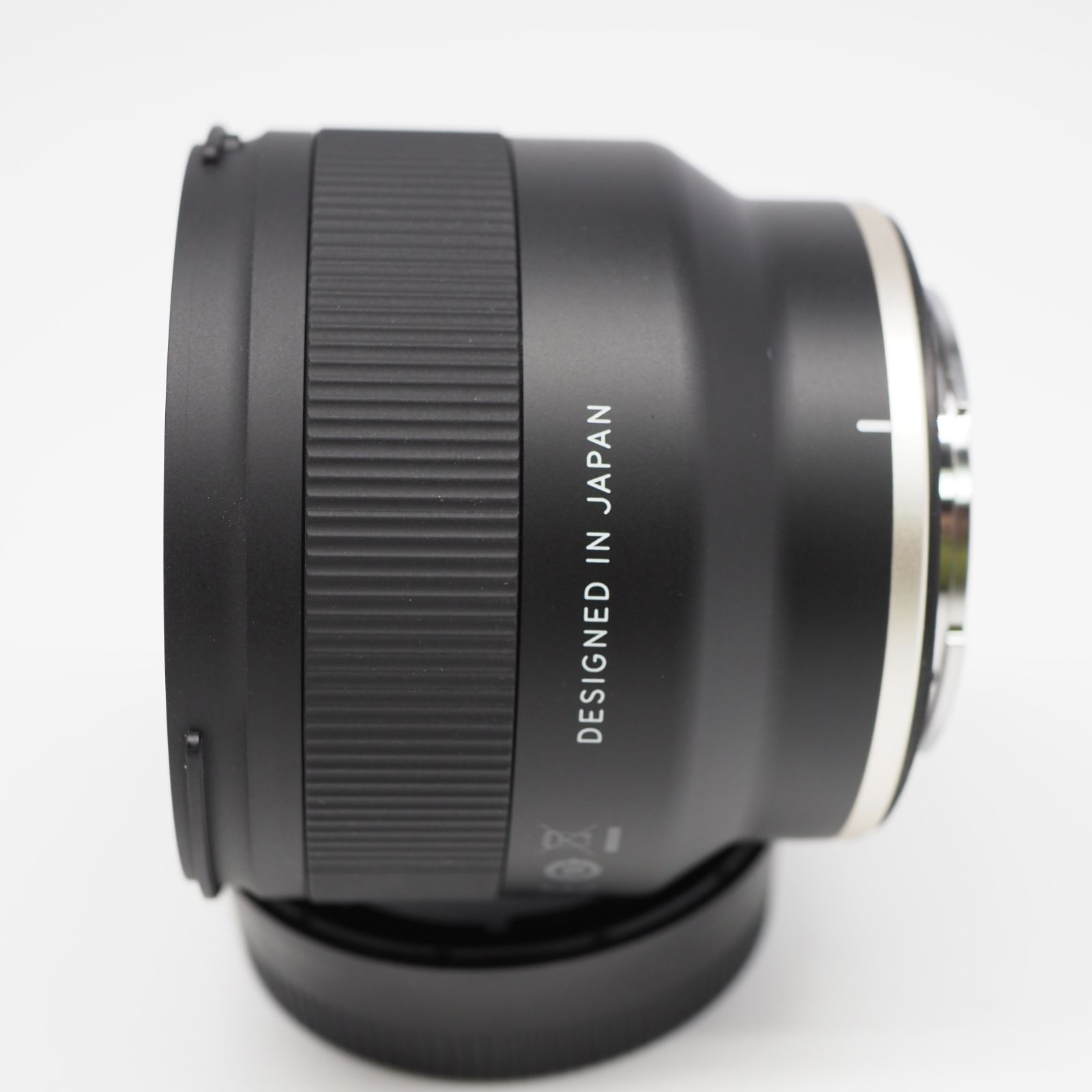 □ほぼ新品□ TAMRON 20mm F2.8 Di III OSD M1:2 ソニーEマウント用