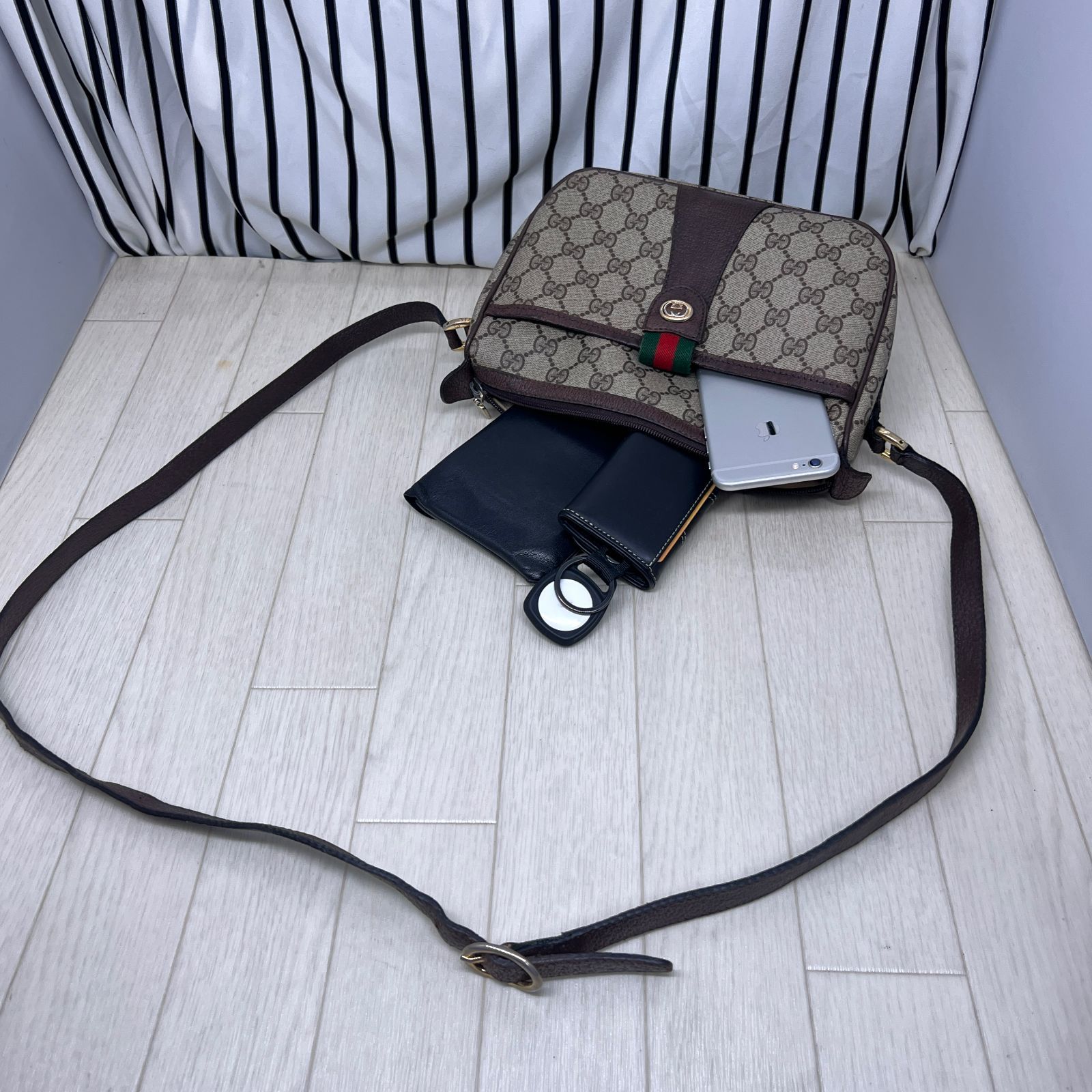 格安】GUCCI オールドグッチシェリーラインPVC斜めがけショルダー