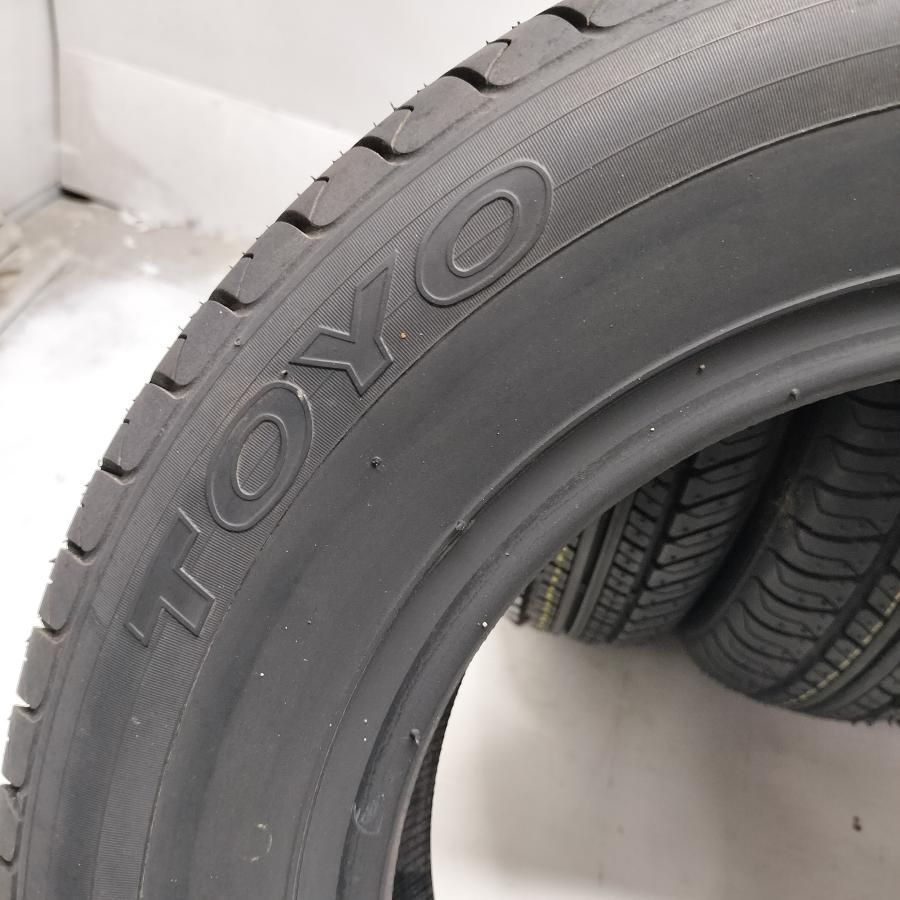 トーヨータイヤ NP01