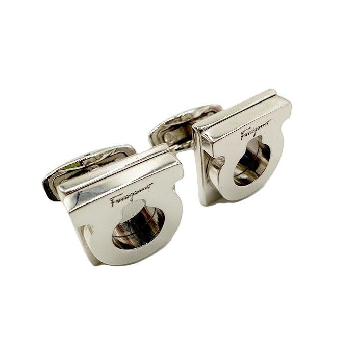 サルヴァトーレフェラガモ Salvatore Ferragamo カフスボタン