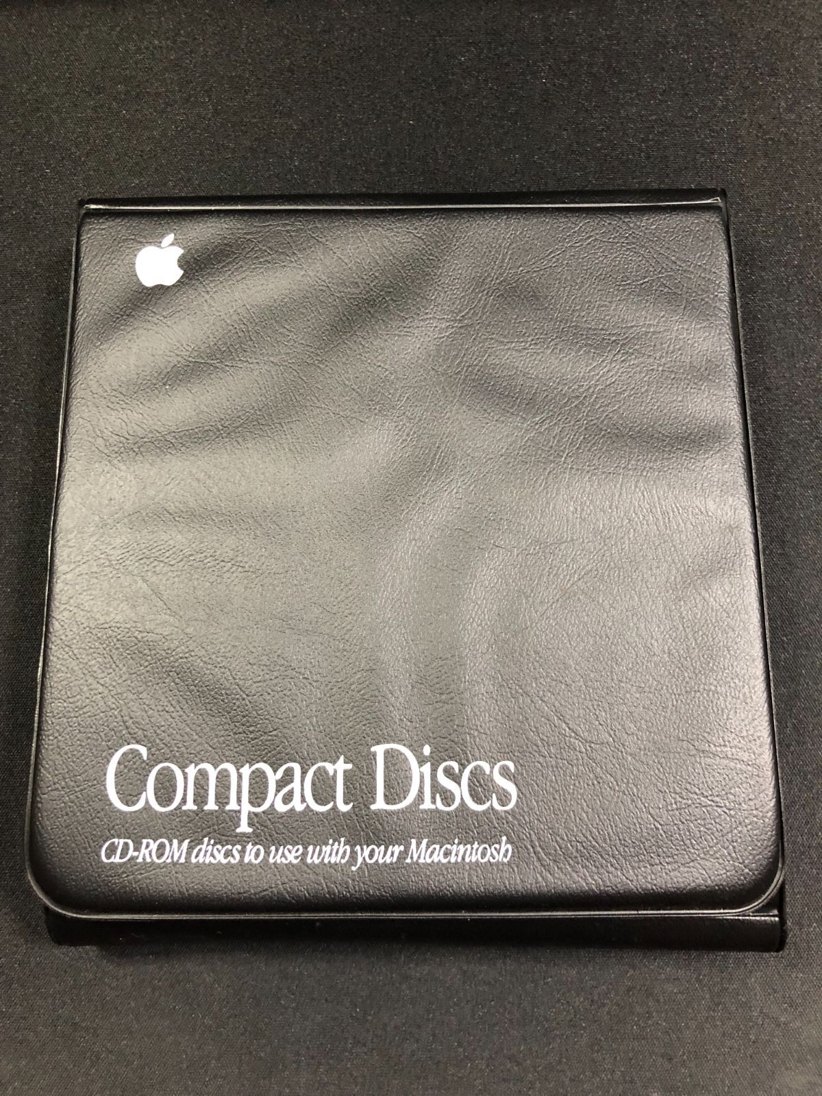 ジャンク】貴重品Apple Performa5410 CD-ROM 純正収納ケース CD8枚セット J600-4044-A 944-1495-A -  メルカリ