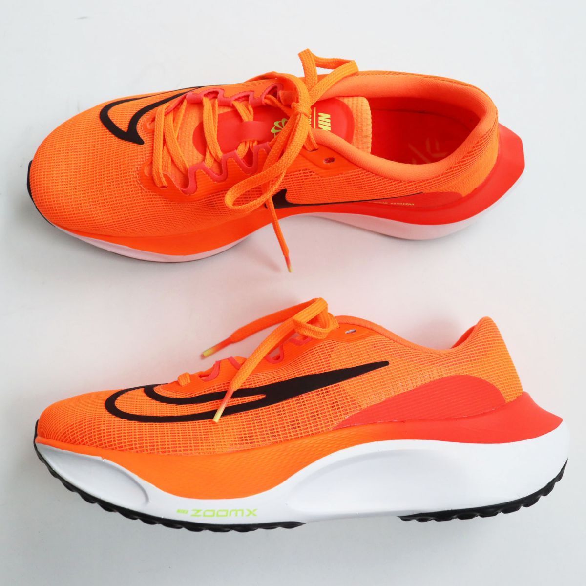 未使用品○NIKE ナイキ ZOOM FLY 5/ズームフライ5 DM8968-800 軽量