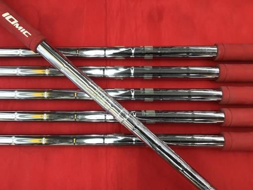 COSMODARTS Hallelujah(ハレルヤ) 鈴木康太選手モデル 選手名鑑