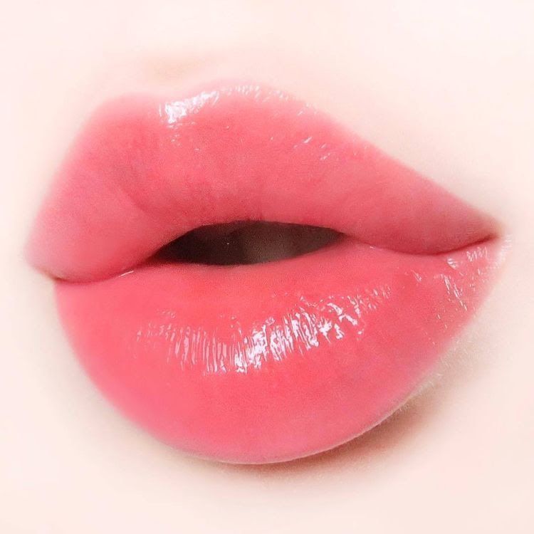 taaaa Dior ピンク口紅 スティックタイプ 限定色レビュー】ディオール アディクト リップスティック｜Dior