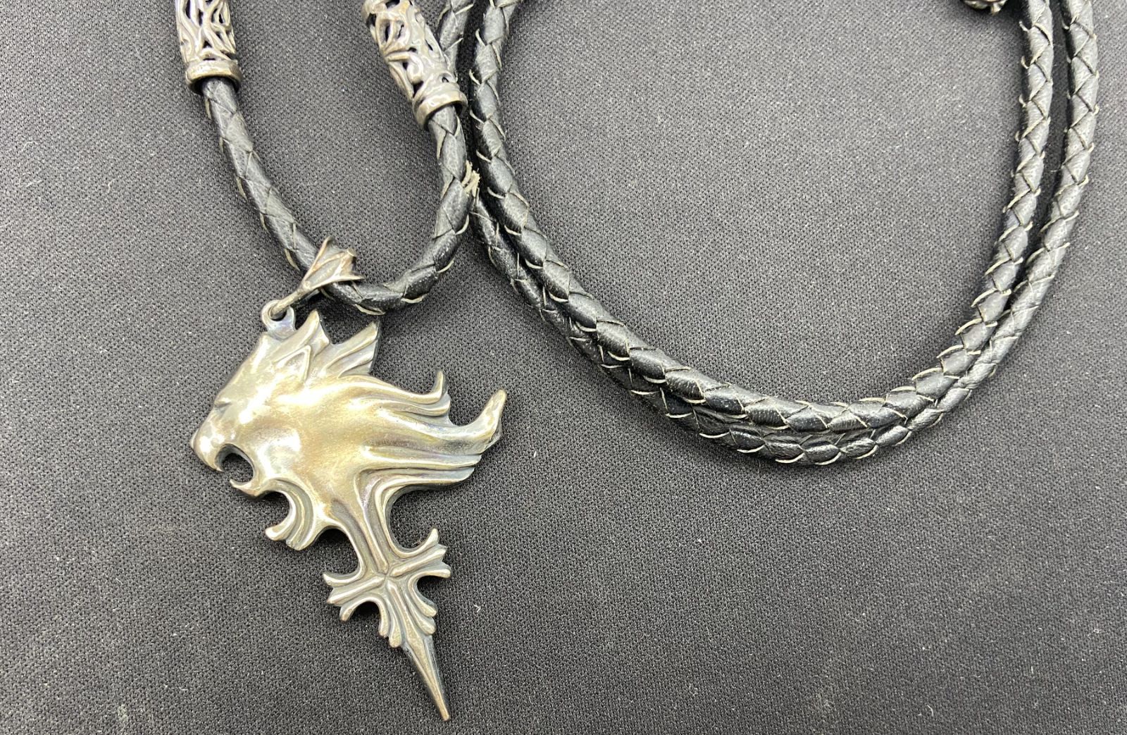 FINAL FANTASY VIII スリーピングライオンハート スコール ネックレス