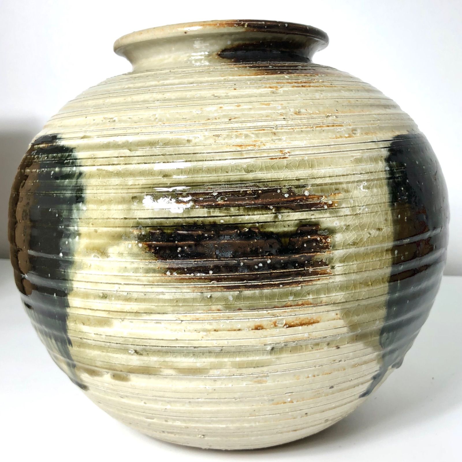 素晴らしい品質 木箱入 三彩作 花瓶 ②信楽焼 飾り壺 華道具 高さ24cm 花生 花器 工芸品