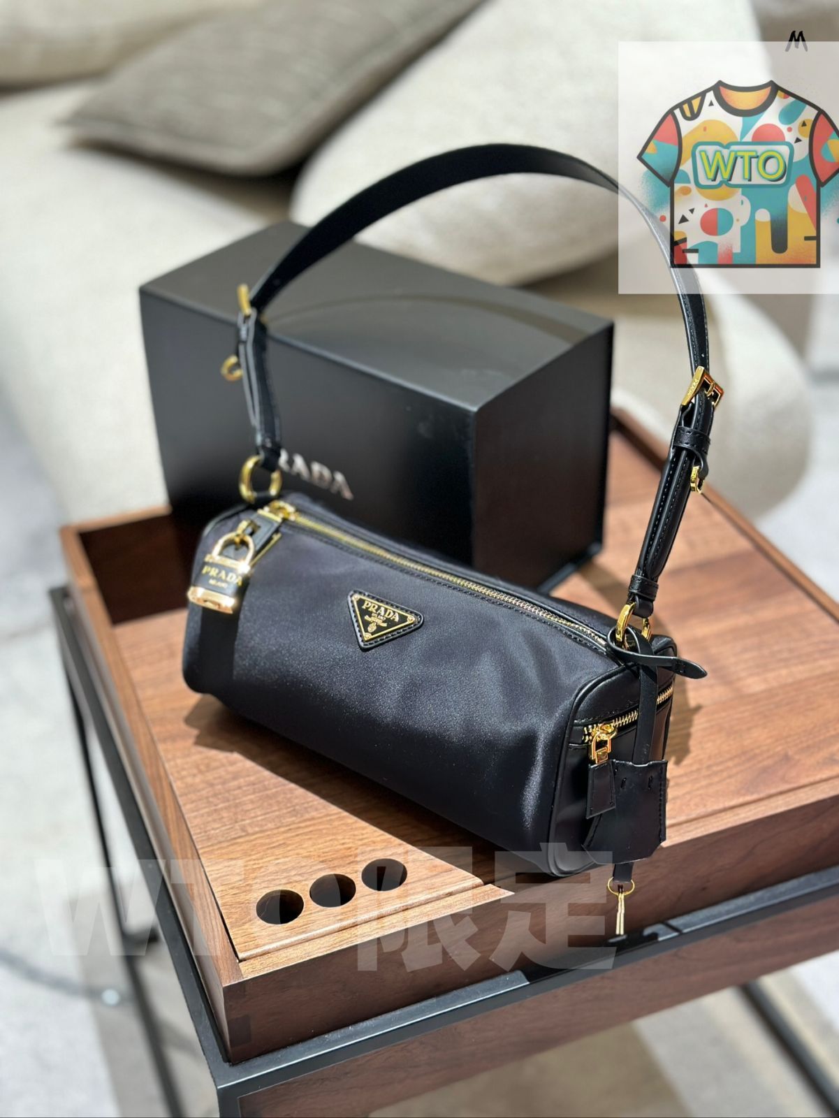 PRADA プラダ ナイロン ハンドバッグ ブラック 白タグ有 極美品】 プラダ ナイロン トートバッグ ハンドバッグ ブラック