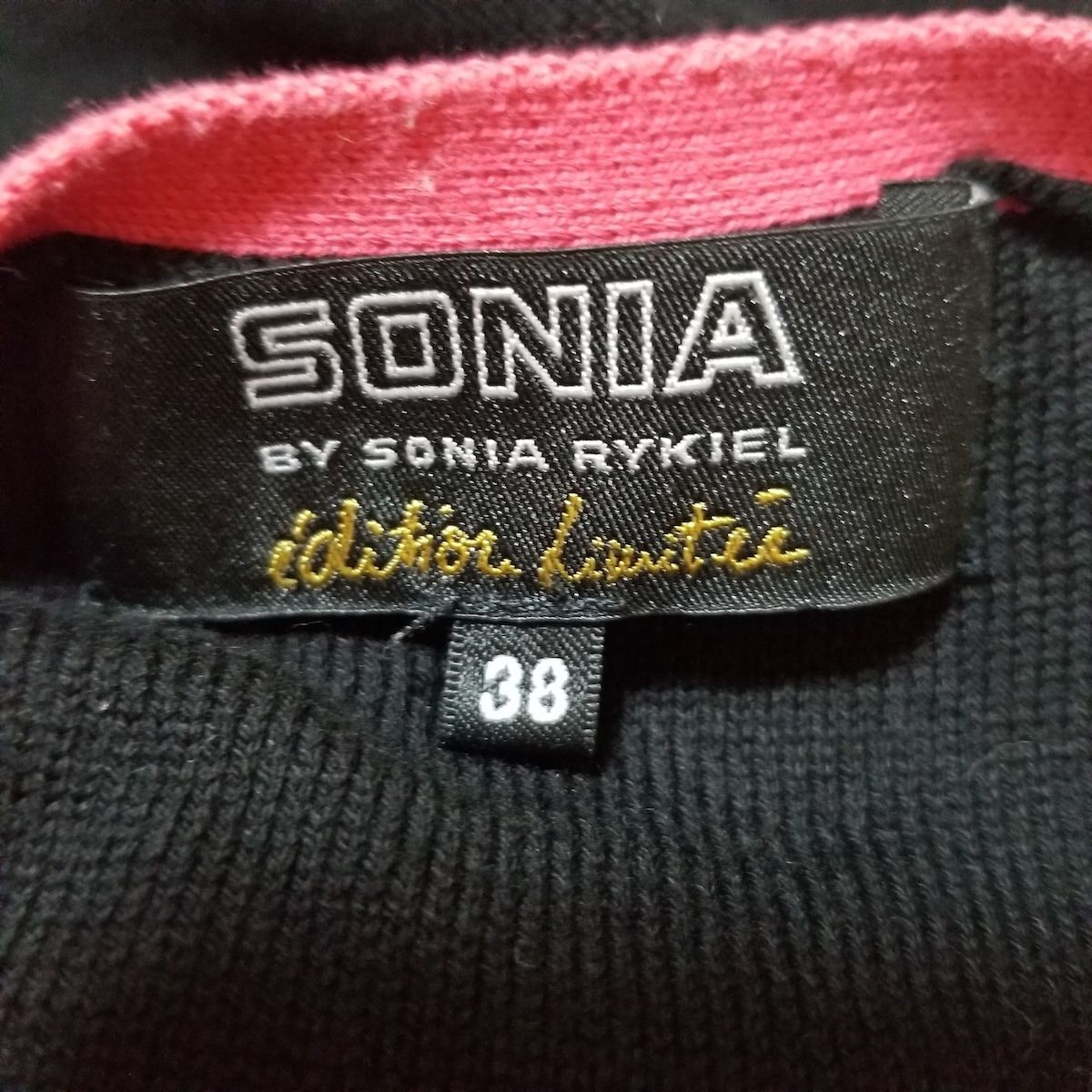 SONIARYKIEL(ソニアリキエル) スカートセットアップ レディース美品  - 黒×ピンク×マルチ ニット/フラワー(花)/刺繍/スパンコール