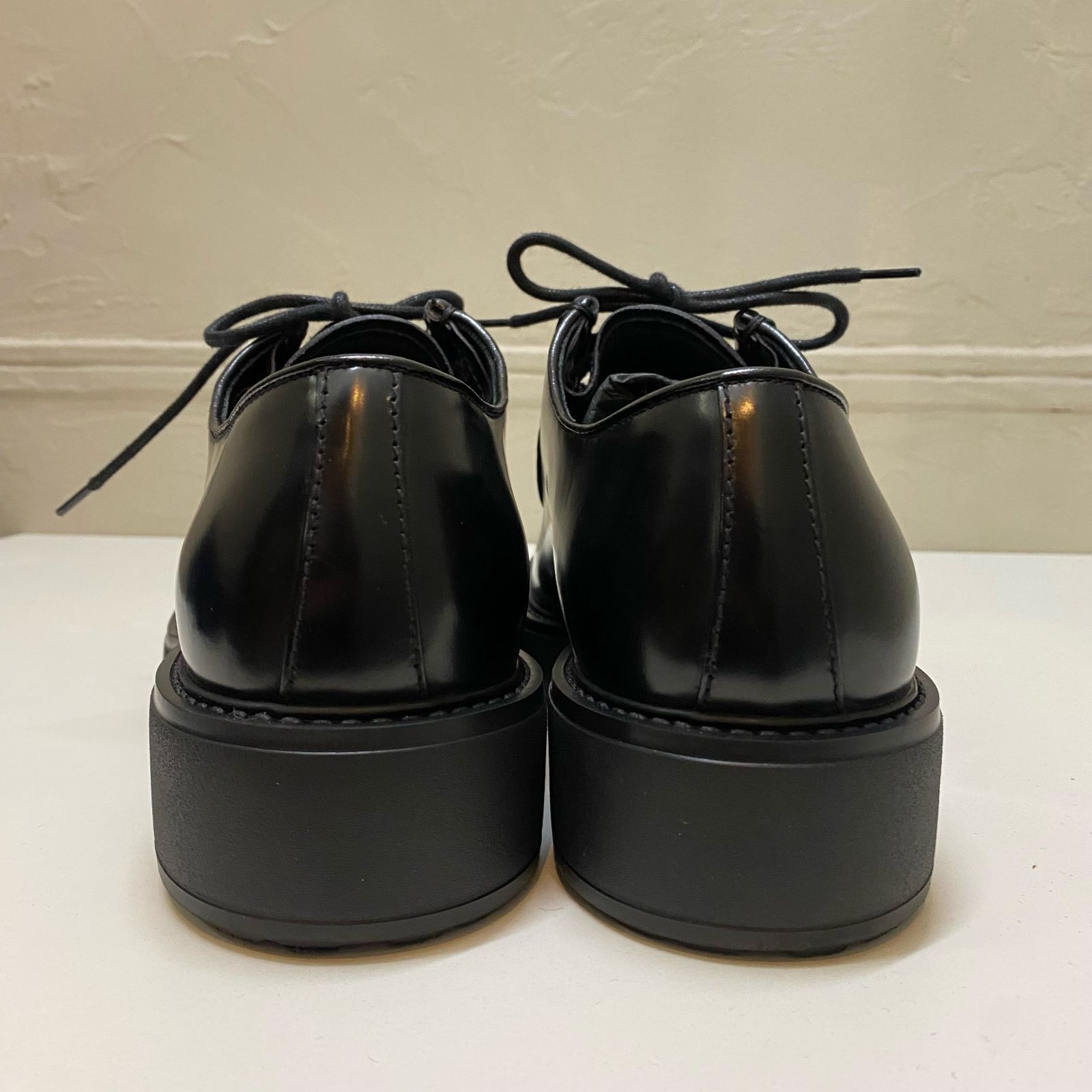 PRADA プラダ ダイアパソン オペークブラッシュドレザー レース