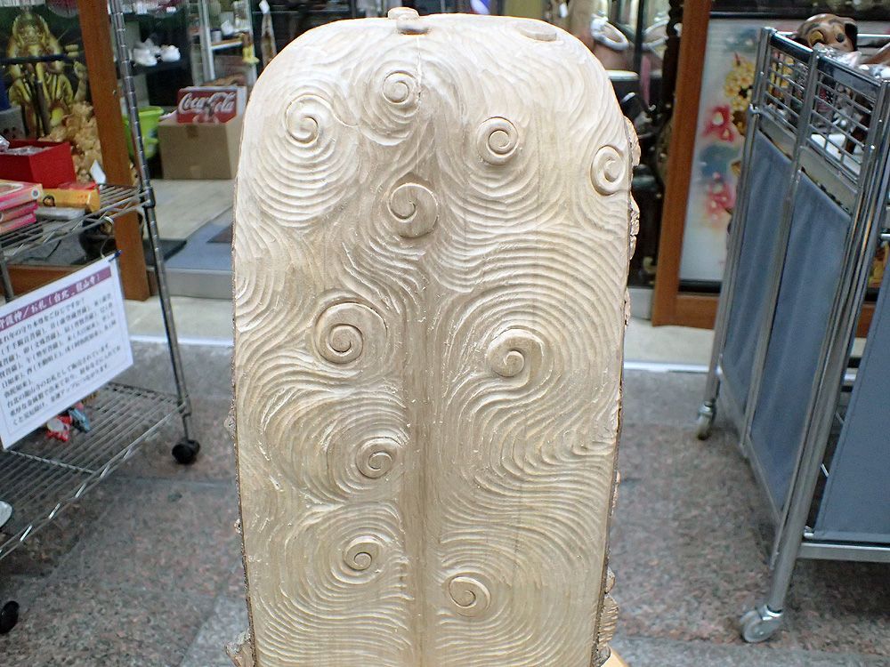 仏像】観世音菩薩_木彫り(2,382g) - メルカリ 仏像】観世音菩薩_木彫り(2,382g) - メルカリ