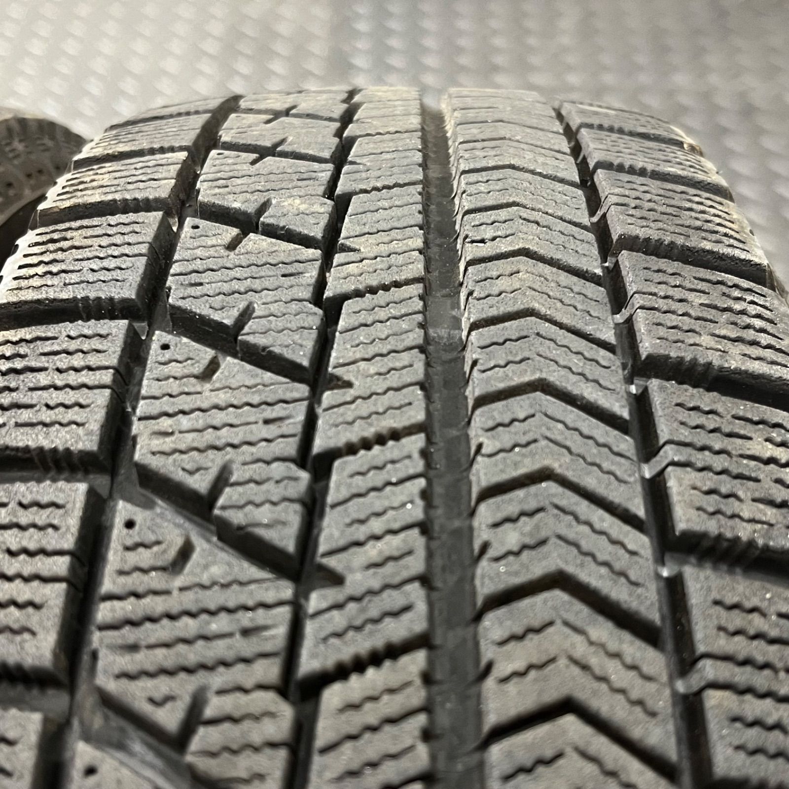 N-ONE スタッドレスタイヤ