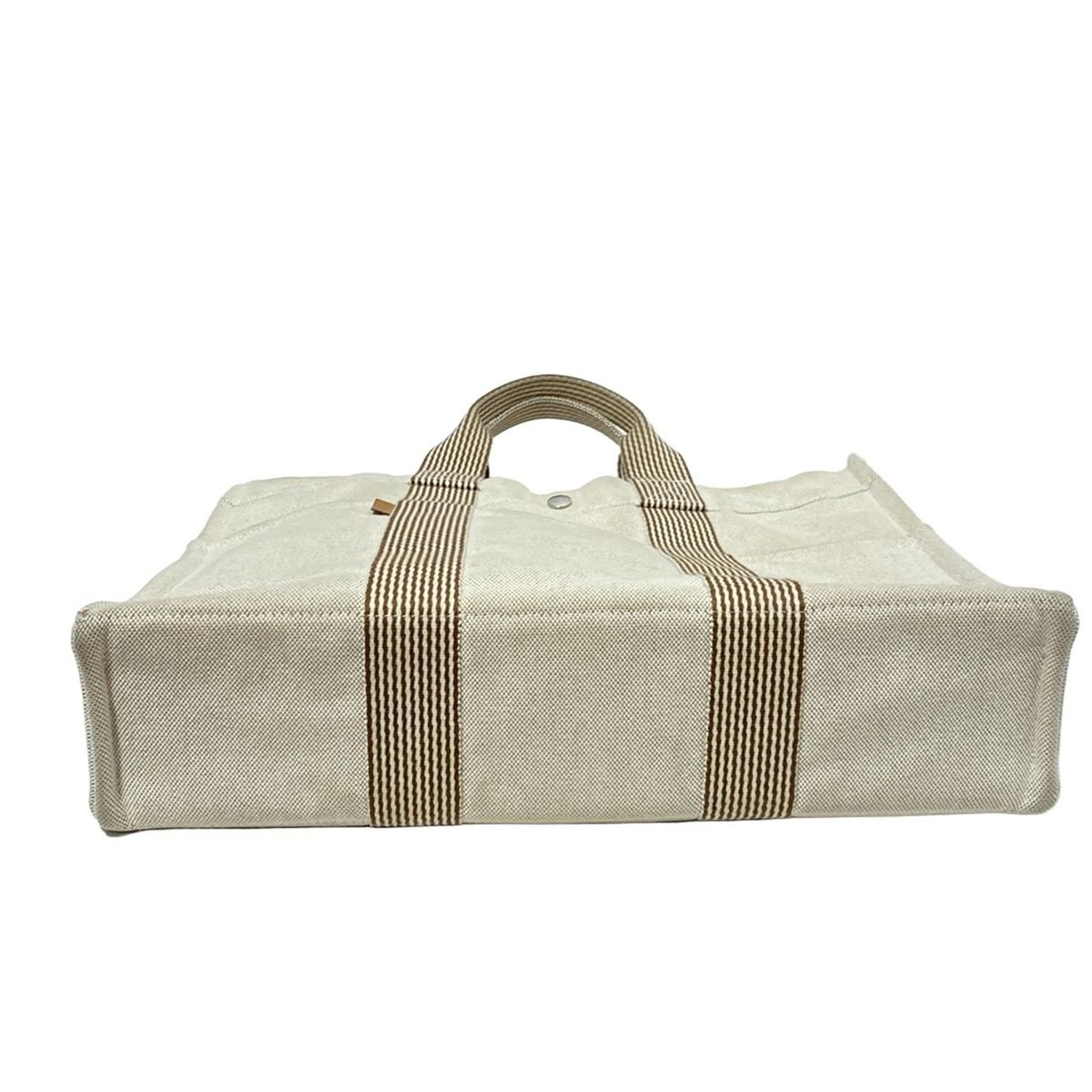 HERMES エルメス?ニューフールトゥ